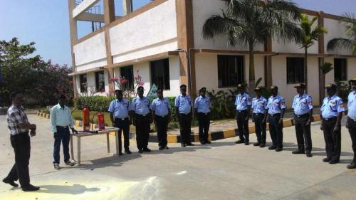 The security Services-Foot drill